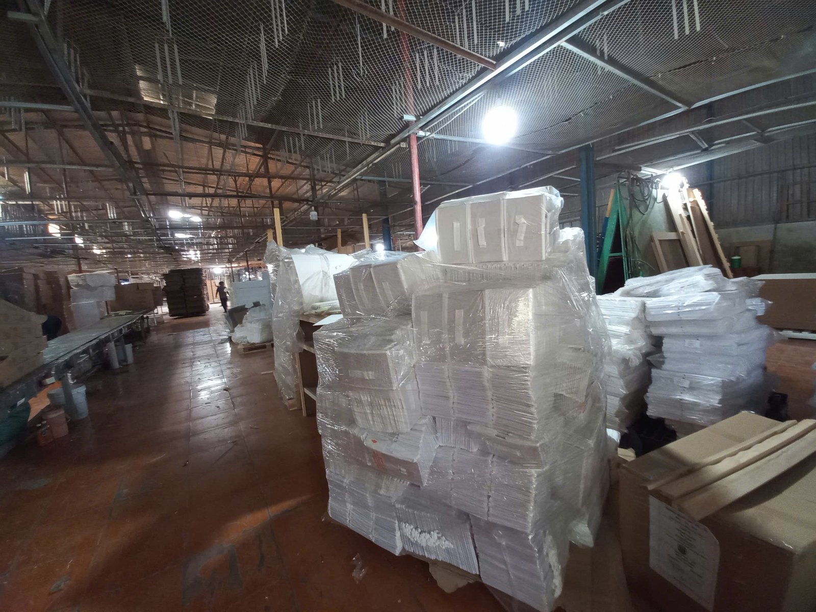 double light Warehouse